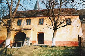 Sanierung der Kirchenburg Bulkesch und Planung eines Museums im ehemaligen Pfarrhaus